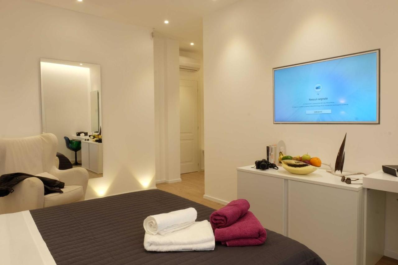 הוילה Spacious House In The Heart Of Cagliari With Terrace מראה חיצוני תמונה