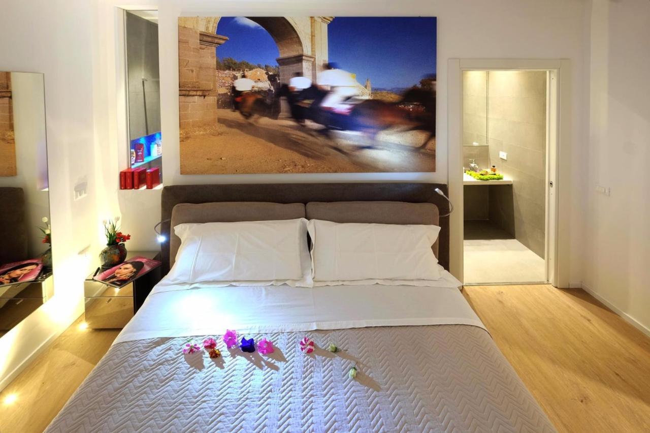 הוילה Spacious House In The Heart Of Cagliari With Terrace מראה חיצוני תמונה
