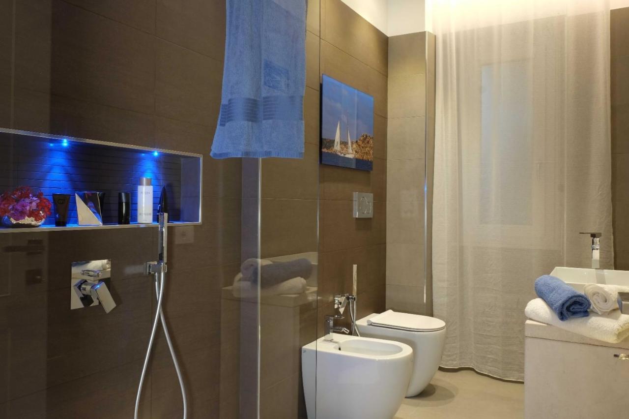 הוילה Spacious House In The Heart Of Cagliari With Terrace מראה חיצוני תמונה